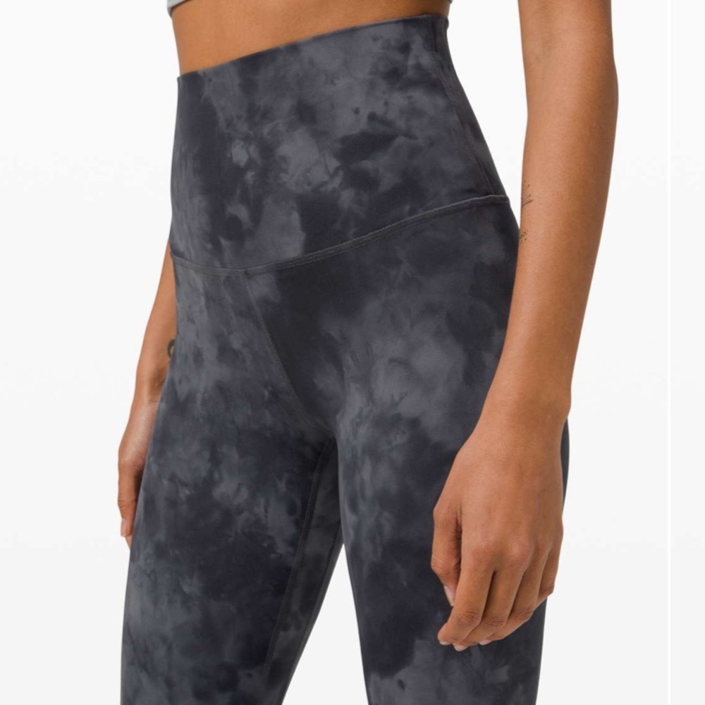 Lululemon Align Super High Rise Crop 21” Diamond Dye Grey Size 6 Nulu - Picture 7 of 8